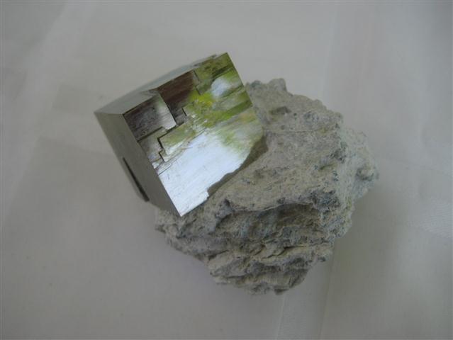 Pyrite Cubes masculine energy, confidence, creativity, willpower, vitality 2918